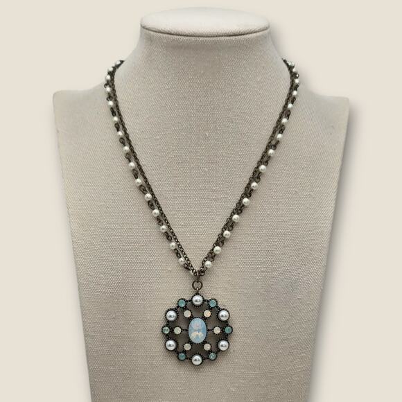 Cookie Lee Jewelry - Blue Opal Glass & Faux Pearl Medallion Necklace – Cookie Lee